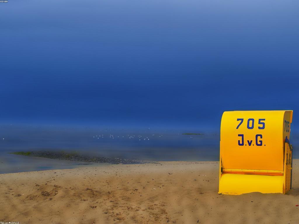 ព័ត៌មានអាជ្ញាប័ណ្ណនិងតម្រូវការក្នុងការទទួលបាន